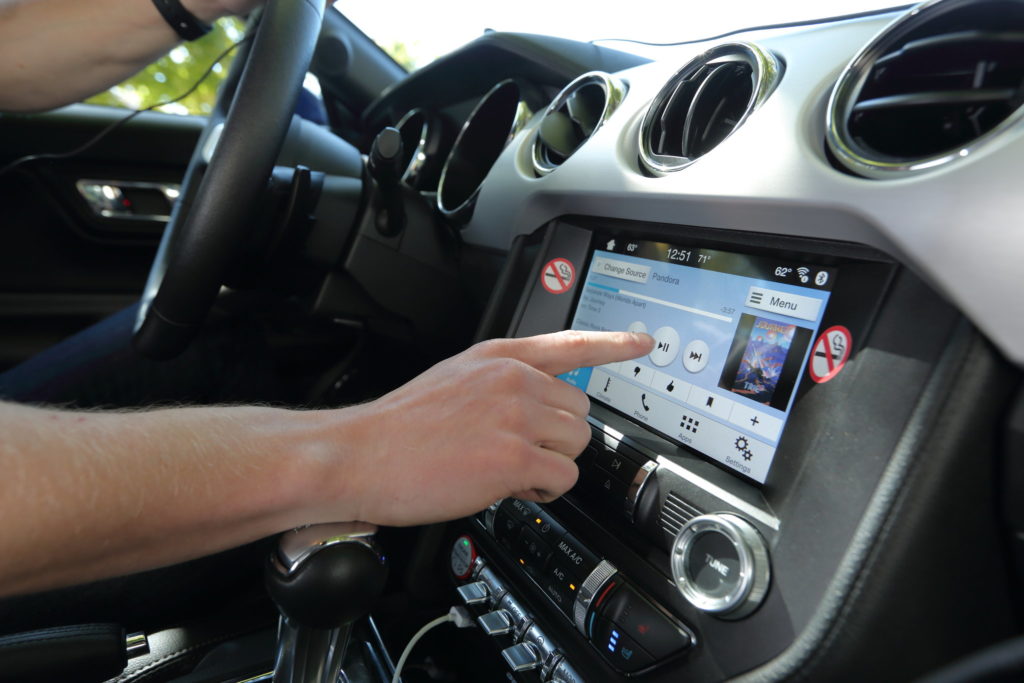 Merlin 154254315 3909ce01 257b 4864 9f7a 80b677d02efe superjumbo 3 ways technology can make you a safer driver
