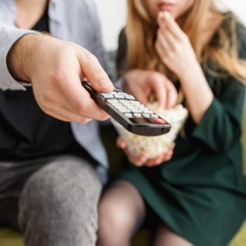 5 movie marathon ideas for a delightfully frightening movie night