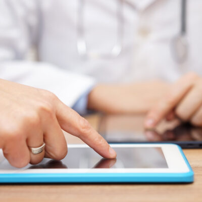 5 easy ways to improve the patient experience in clinics and hospitals