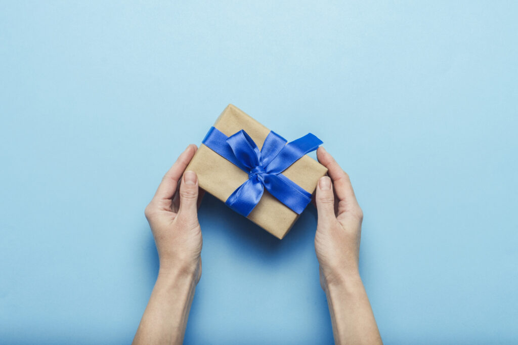 7 essential tips for giving the perfect gift