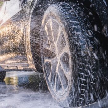 3 tips for doing a professional car wash at home