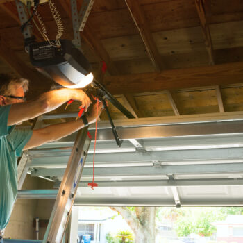 5 tips for hiring the right garage door repair company