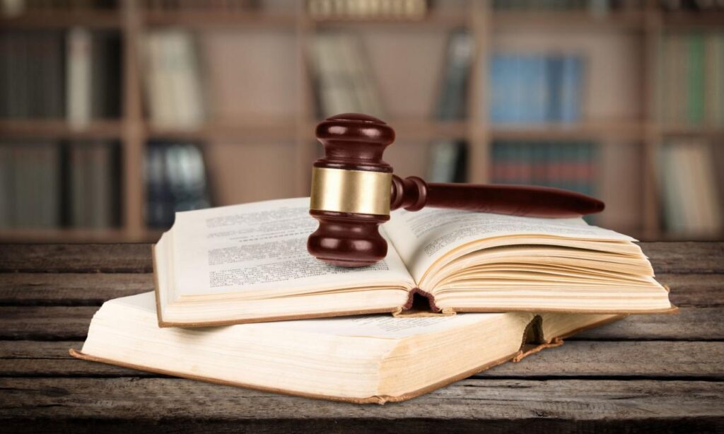 injured at work here are 5 steps to file a personal injury claim lawsuit