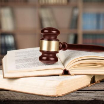 injured at work here are 5 steps to file a personal injury claim lawsuit