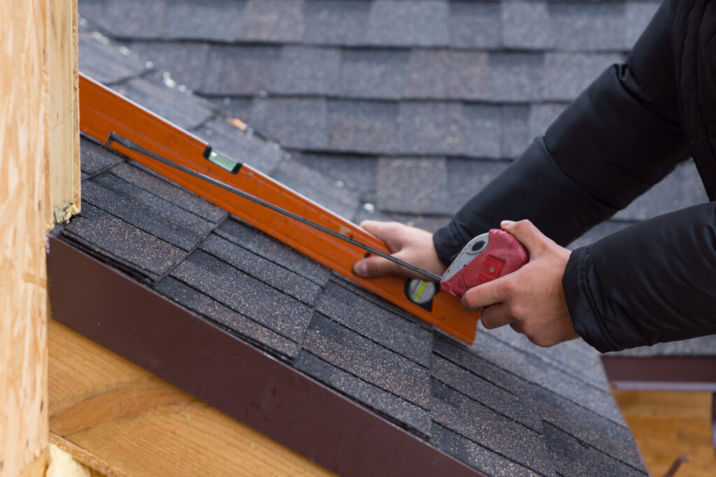 what are the signs i need a roof replacement