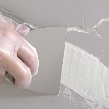 Int repaircrack640x390 how to repair cracks and holes in walls