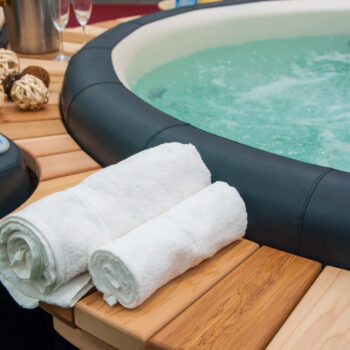 7 key reasons to get a hot tub