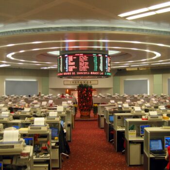 how to calculate forex spreads in hong kong
