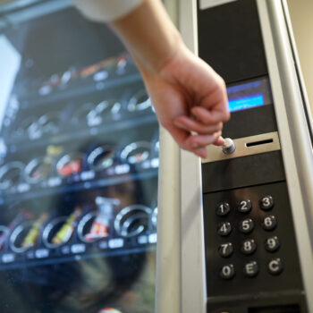 how to start a vending machine business the key steps