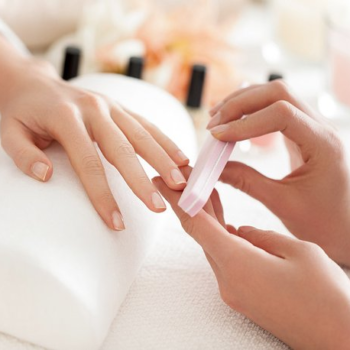 five mistakes to avoid while starting a nail salon business
