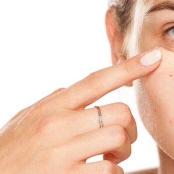 everything you need to know about full coverage concealer