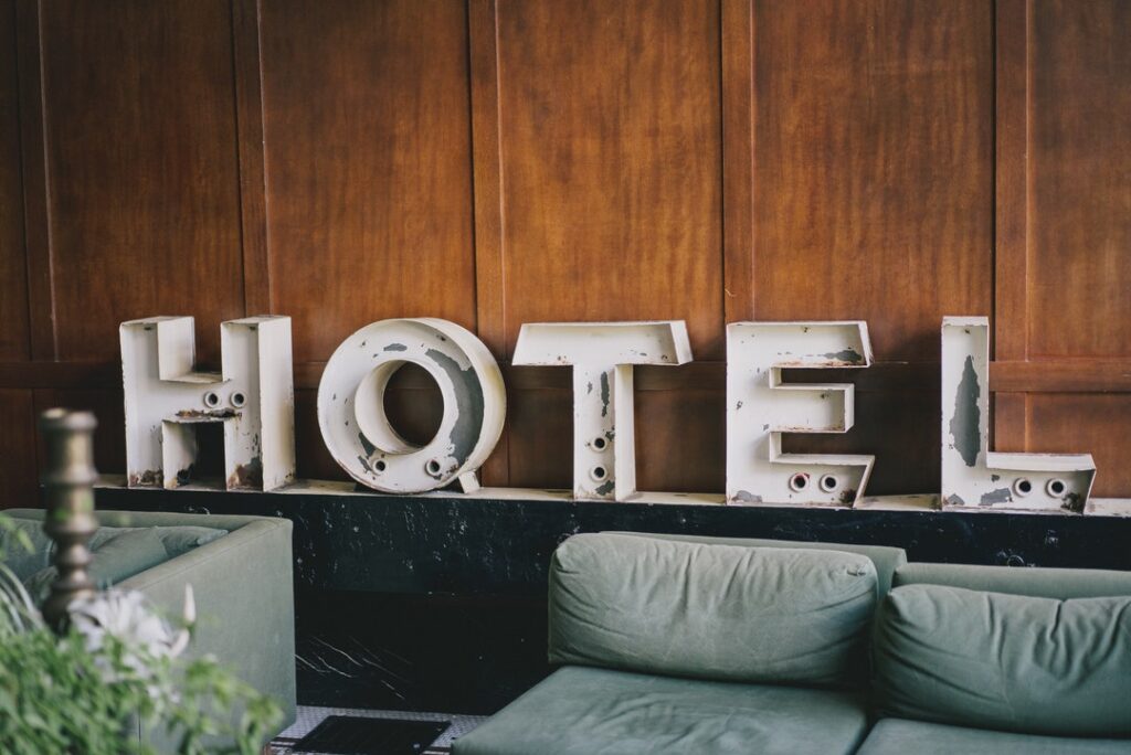 how do i choose the best hotel in my local area