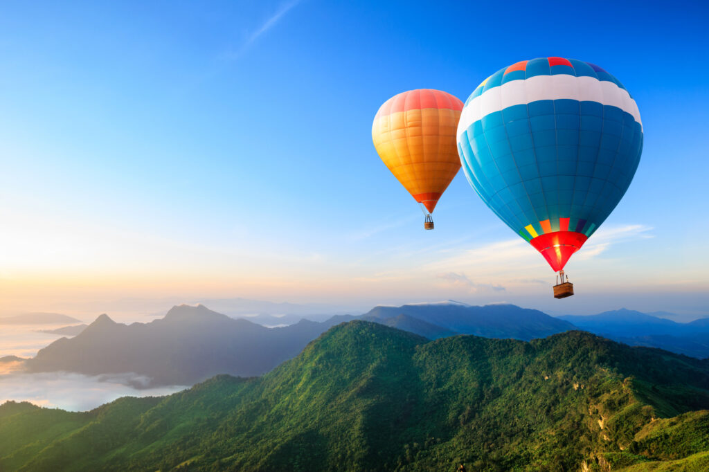 how do hot air balloons actually work in practice