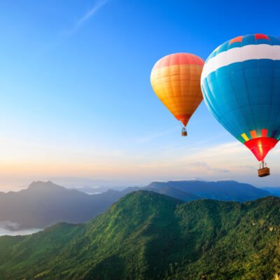 how do hot air balloons actually work in practice