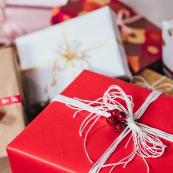 beautiful gift giving 5 fantastic gifts for loved ones