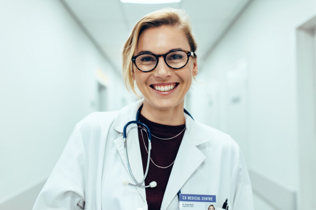 a career guide on how to become a doctor