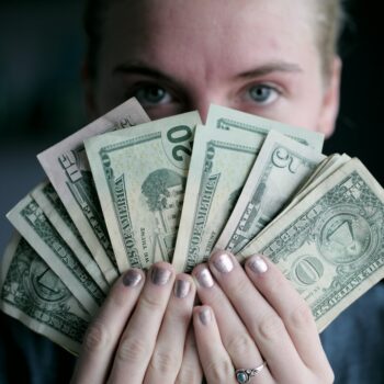 how to get a high paying job in the healthcare industry