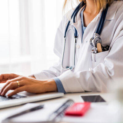 5 vital pieces of equipment every medical practice needs