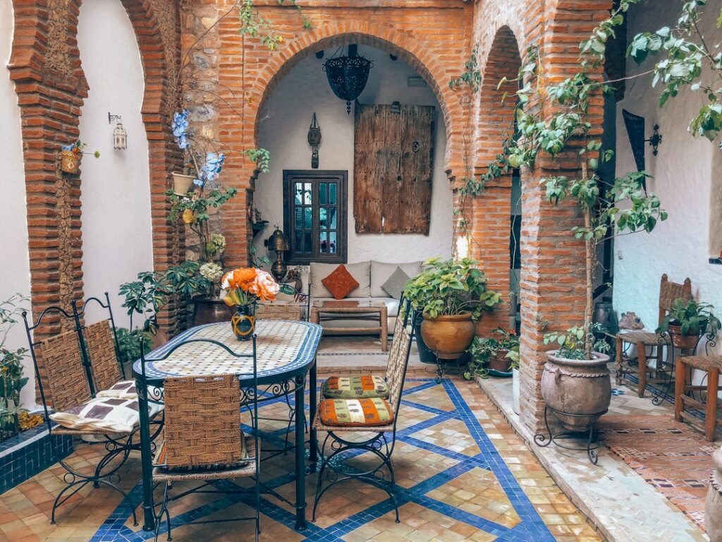 outdoor ideas for a patio makeover on a budget