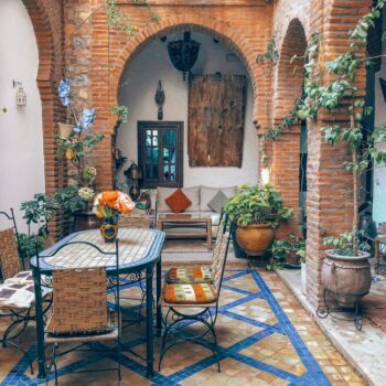outdoor ideas for a patio makeover on a budget