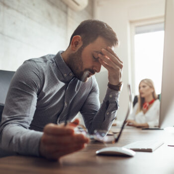 how to handle stress at work 4 helpful tips