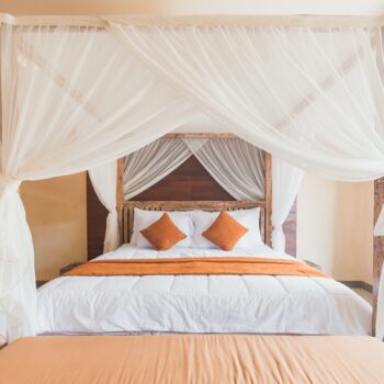 how to make a bed canopy
