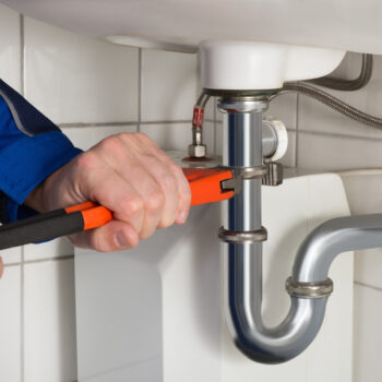 how to choose the best plumbing company