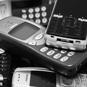 Smartphone recycle 3 things to do before donating your old cell phone