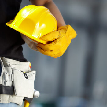 how to find the right construction company for your project