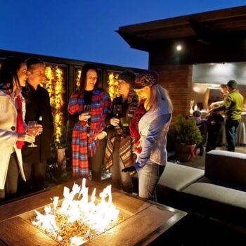 3 tips for hosting an outdoor party in winter