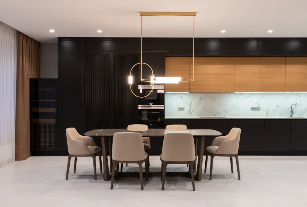Free flat with table and chairs near open kitchen modern kitchen themes 8 tips to pick the best one for your house